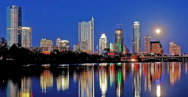 AustinSkylineLouNeffPoint-2010-03-29-b