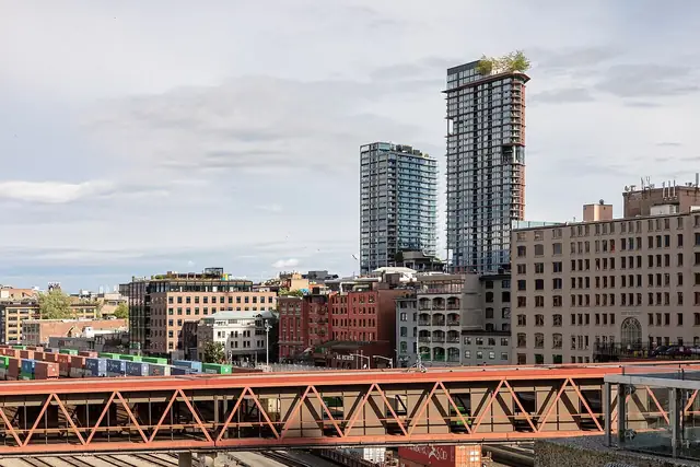 Vancouver (BC, Canada), Waterfront -- 2022 -- 1851